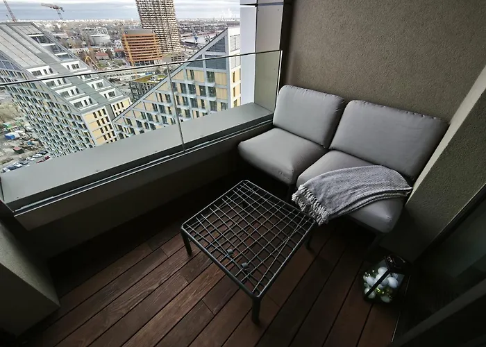 Sky Park Adam&eve - Free Parking - Amazing View アパート ブラチスラヴァ