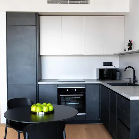 Sky Park Adam&eve - Free Parking - Amazing View Apartamento Bratislava